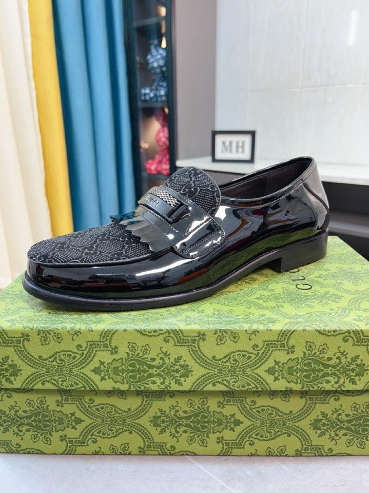 Gucci shoes TB934280