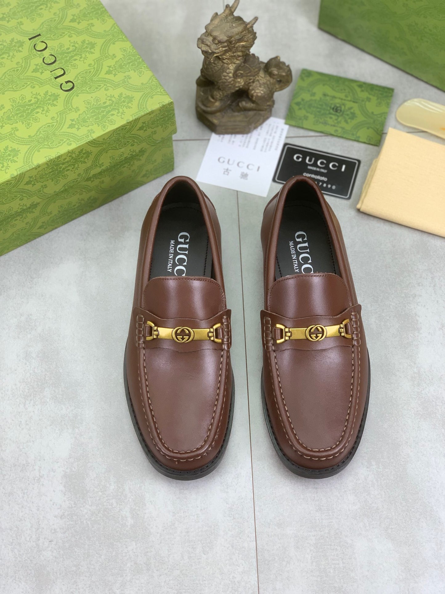 Gucci shoes GG loafer with Horsebit TB970270