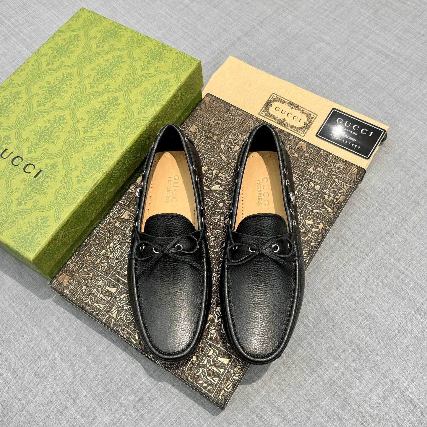 Gucci shoes Driver With interlocking G