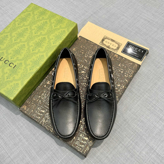 Gucci shoes Driver With interlocking G