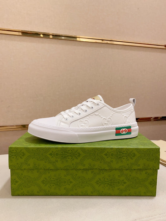 Gucci shoes TB920260