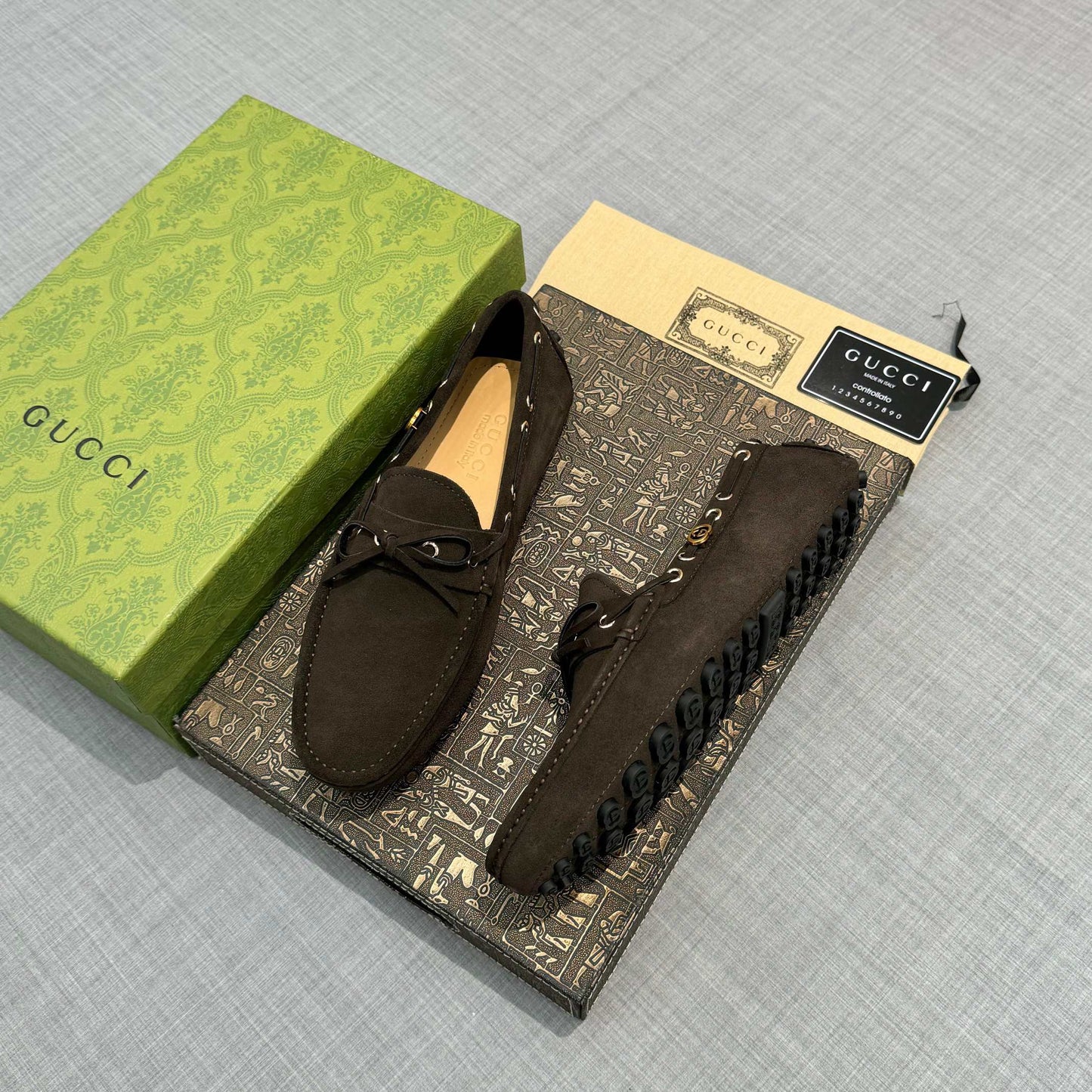 Gucci shoes Driver With interlocking G