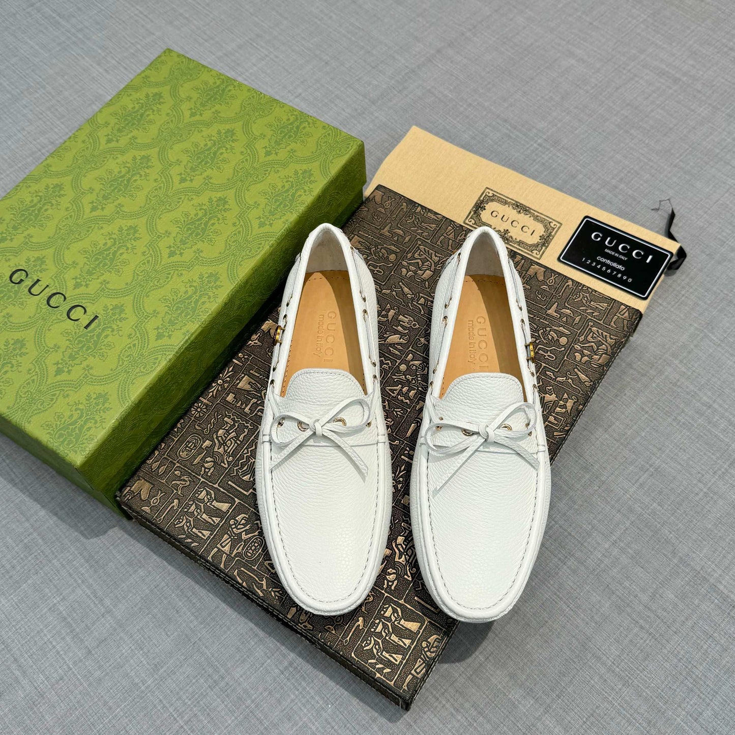 Gucci shoes Driver With interlocking G