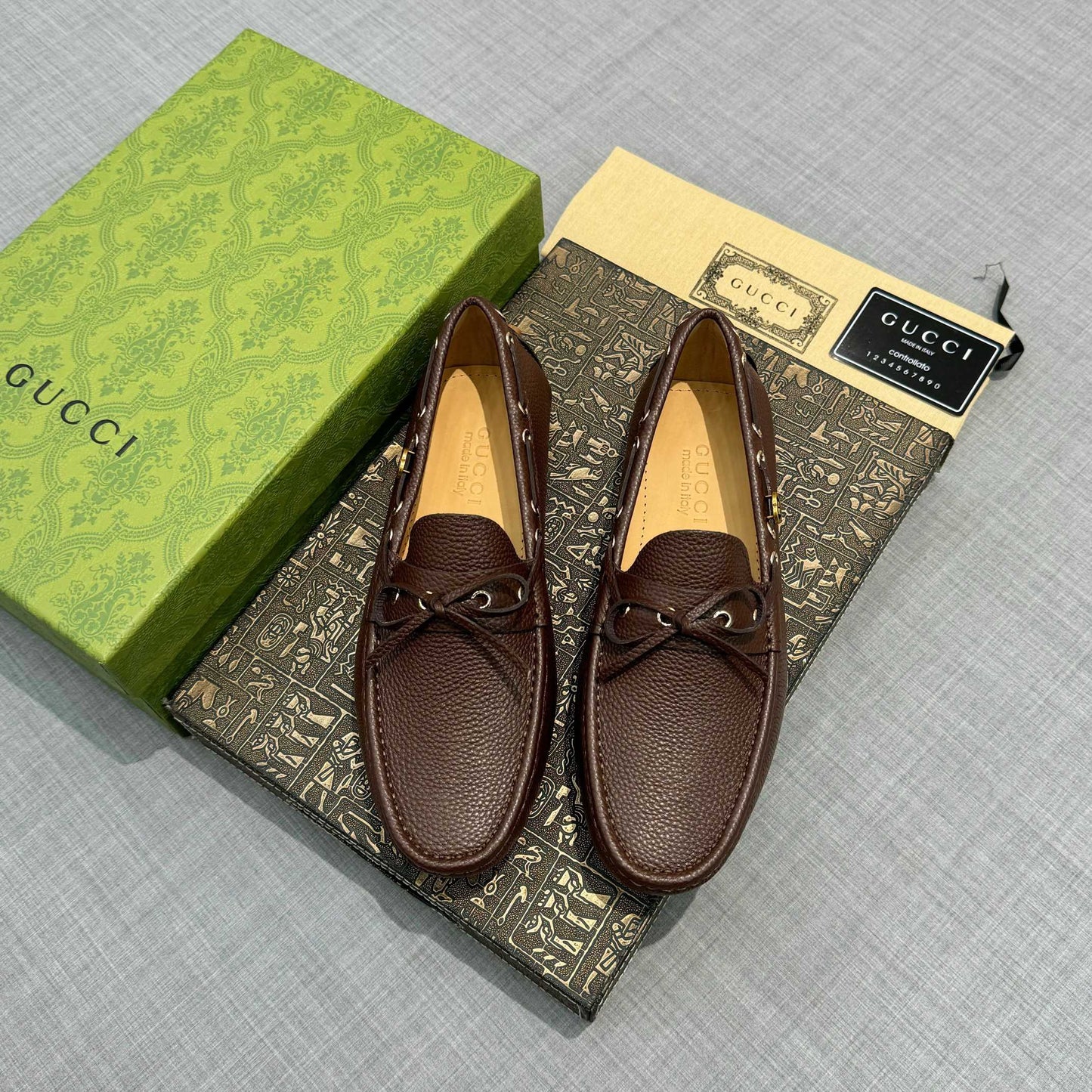 Gucci shoes Driver With interlocking G