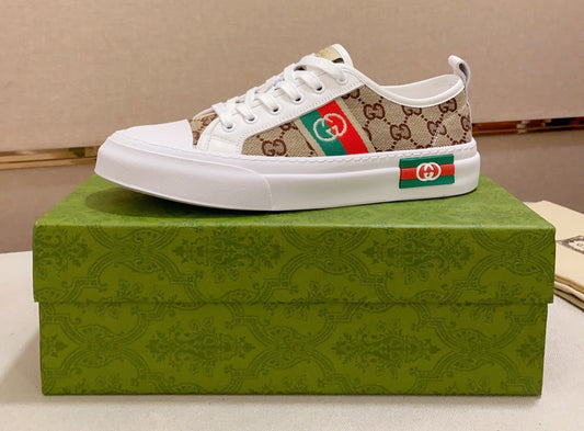 Gucci shoes GCIA08