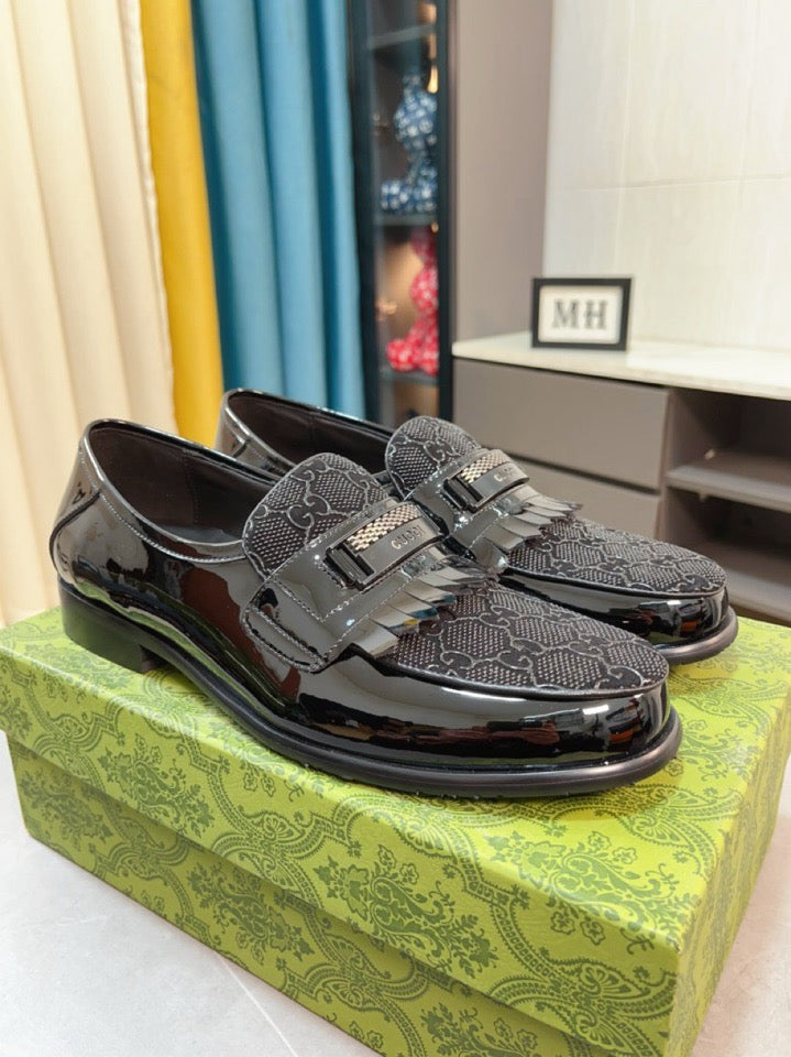 Gucci shoes TB934280