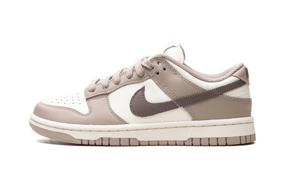 DUNK LOW WMNS "Diffused Taupe"
