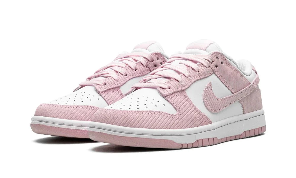 DUNK LOW "PINK CORDUROY"